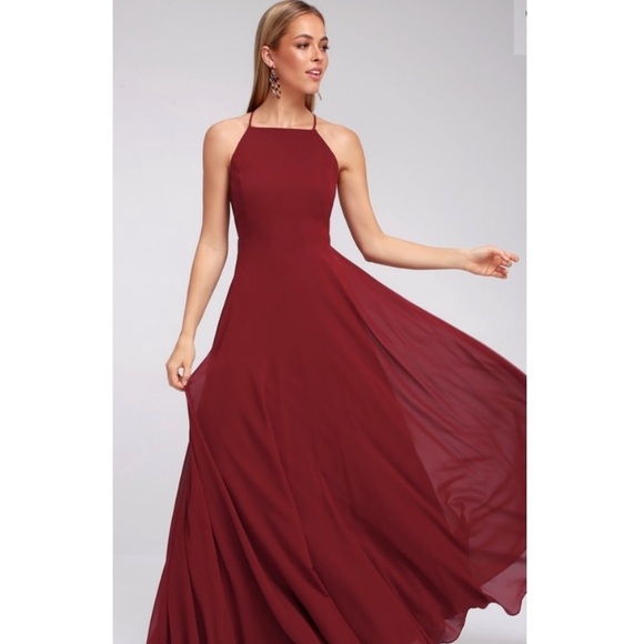 ❤️Lulu’s Wine colored Halter Racerback Maxi Dress - simple but so elegant. - Picture 2 of 5